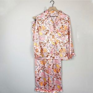 Victoria’s Secret Pink, Yellow & Brown Floral Print Silky Pajama Set Size M